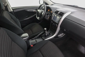 Седан Toyota Corolla 2011 года, 759000 рублей, Пермь