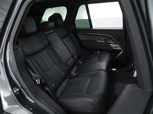 Внедорожник Land Rover Range Rover 2022 года, 15599077 рублей, Москва