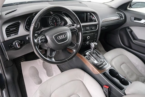 Седан Audi A4 2012 года, 1559000 рублей, Красноярск