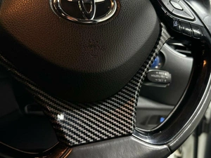 Внедорожник Toyota C-HR 2018 года, 2127000 рублей, Красноярск