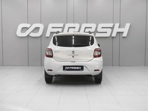 Хетчбэк Renault Sandero 2015 года, 990000 рублей, Ростов-на-Дону
