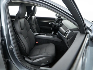 Универсал Volvo V90 Cross Country 2018 года, 3799077 рублей, Москва