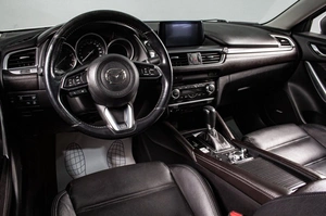 Седан Mazda 6 2016 года, 1809000 рублей, Сургут