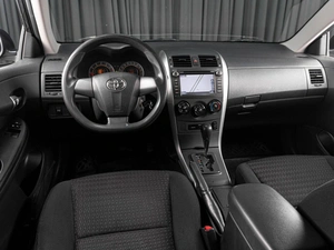 Седан Toyota Corolla 2011 года, 1139000 рублей, Тюмень