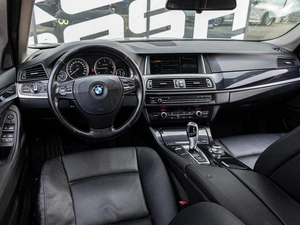 Седан BMW 5 серия 2012 года, 1999000 рублей, Краснодар