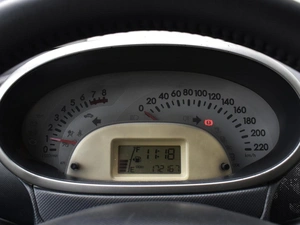 Хетчбэк Daihatsu Sirion 2008 года, 510000 рублей, Краснодар