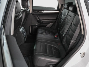 Внедорожник Volkswagen Touareg 2013 года, 2075000 рублей, Аксай