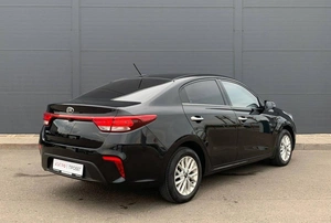 Седан Kia Rio 2020 года, 1440000 рублей, Солонцы