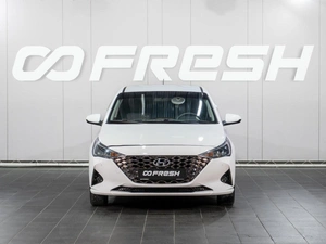 Седан Hyundai Solaris 2021 года, 1599000 рублей, Сургут