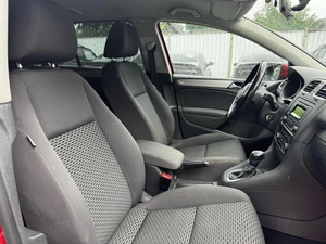 Хетчбэк Volkswagen Golf 2011 года, 769000 рублей, Ижевск