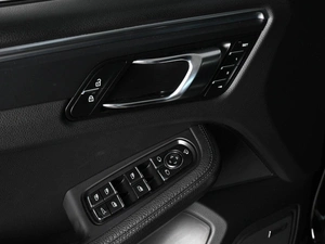 Внедорожник Porsche Macan 2021 года, 5299000 рублей, Ростов-на-Дону