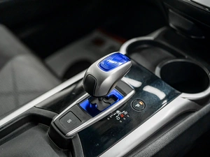 Хетчбэк Honda Jade 2017 года, 1430000 рублей, Красноярск