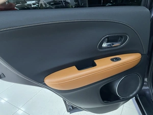 Внедорожник Honda Vezel 2016 года, 1597000 рублей, Солонцы