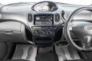 Минивэн Toyota Funcargo 2000 года, 399000 рублей, Барнаул