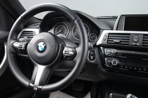 Седан BMW 3 серия 2016 года, 1999000 рублей, Оренбург