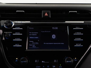 Седан Toyota Camry 2020 года, 2449999 рублей, Москва