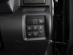 Внедорожник Toyota Raize 2021 года, 1610000 рублей, Омск