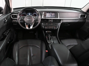 Седан Kia Optima 2019 года, 1999000 рублей, Аксай