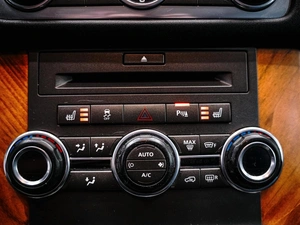Внедорожник Land Rover Range Rover Sport 2011 года, 1670000 рублей, Красноярск
