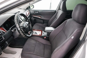 Седан Toyota Camry 2012 года, 1649000 рублей, Красноярск