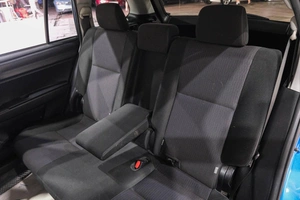 Универсал Toyota Corolla Fielder 2019 года, 1349000 рублей, Новокузнецк
