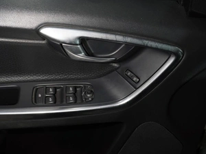 Внедорожник Volvo XC60 2013 года, 2020444 рублей, Тверь