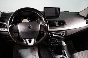 Седан Renault Fluence 2012 года, 589000 рублей, Сургут