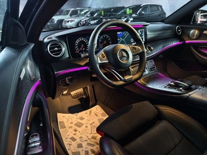 Седан Mercedes-benz E-класс 2018 года, 3187000 рублей, Солонцы