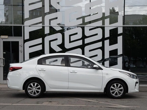 Седан Kia Rio 2019 года, 1499000 рублей, Волгоград