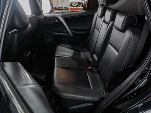 Внедорожник Toyota RAV4 2016 года, 2599000 рублей, Тюмень