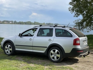 Универсал Skoda Octavia 2011 года, 1200000 рублей, Красноярск