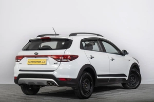 Хетчбэк Kia Rio X-Line 2019 года, 1499000 рублей, Томск