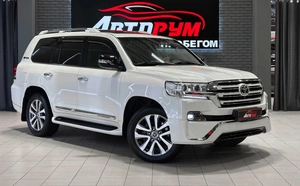 Внедорожник Toyota Land Cruiser 2016 года, 6400000 рублей, Красноярск