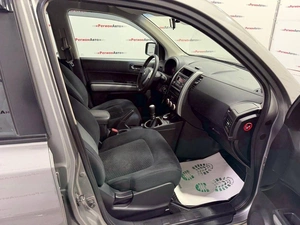 Внедорожник Nissan X-Trail 2012 года, 1330000 рублей, Красноярск