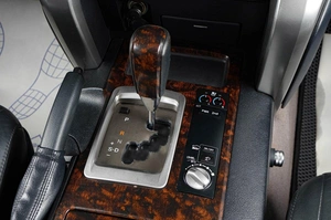 Внедорожник Toyota Land Cruiser 2014 года, 3849000 рублей, Тюмень