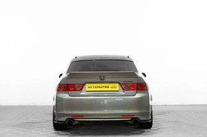 Седан Honda Accord 2004 года, 929000 рублей, Барнаул