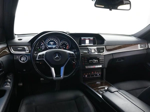 Седан Mercedes-benz E-класс 2013 года, 2499077 рублей, Москва