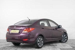 Седан Hyundai Solaris 2013 года, 949000 рублей, Кемерово