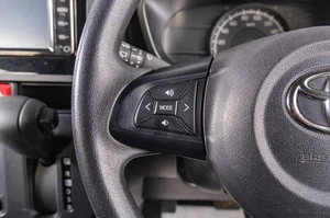 Минивэн Toyota Roomy 2021 года, 1269000 рублей, Томск