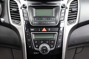 Хетчбэк Hyundai i30 2013 года, 849000 рублей, Оренбург