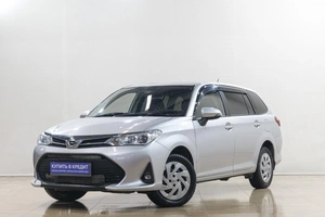 Универсал Toyota Corolla Fielder 2018 года, 1499000 рублей, Новокузнецк