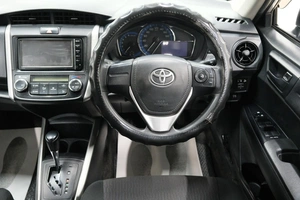 Универсал Toyota Corolla Fielder 2018 года, 1319000 рублей, Омск