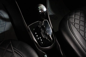 Седан Hyundai Solaris 2011 года, 829000 рублей, Сургут