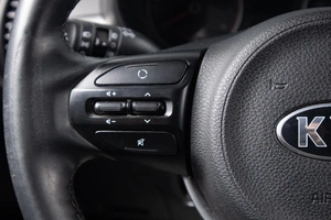 Хетчбэк Kia Rio X-Line 2019 года, 1599000 рублей, Оренбург