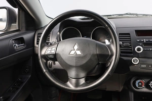 Седан Mitsubishi Lancer 2011 года, 949000 рублей, Новосибирск