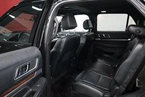Внедорожник Ford Explorer 2016 года, 2750000 рублей, Курск