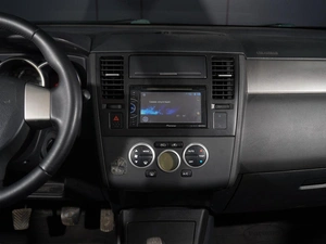 Хетчбэк Nissan Tiida 2008 года, 519111 рублей, Тверь