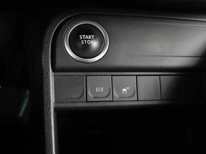 Внедорожник Renault Kaptur 2020 года, 1699000 рублей, Воронеж