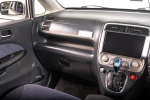 Минивэн Honda Stream 2001 года, 549000 рублей, Томск