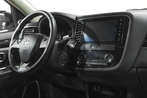 Внедорожник Mitsubishi Outlander 2021 года, 2449000 рублей, Новокузнецк